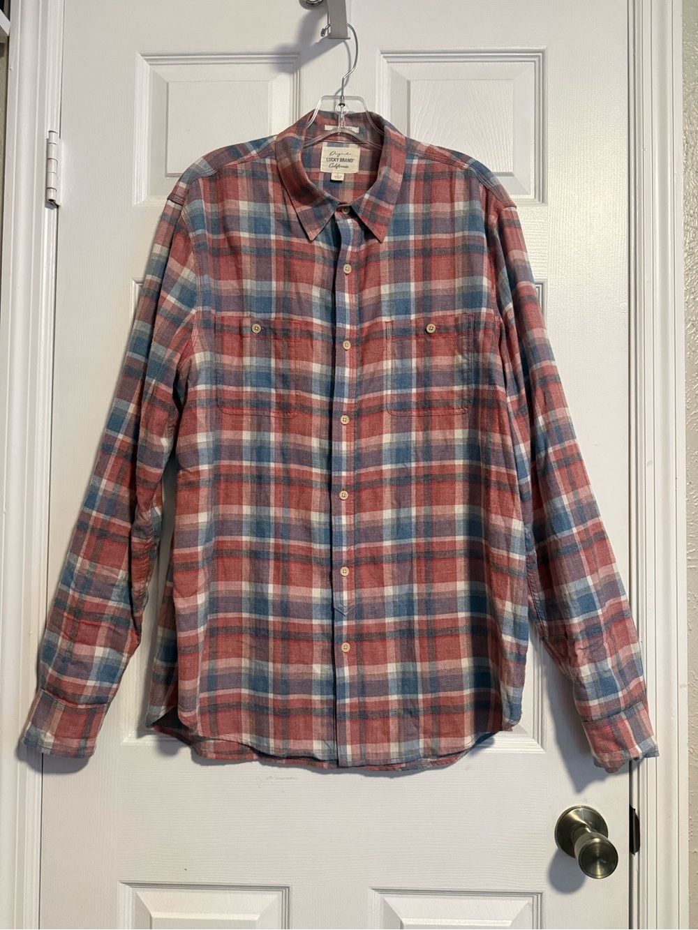 Lucky Brand Men’s Button Up Shirt SzLarge Red Plaid California Fit Pocket Collar